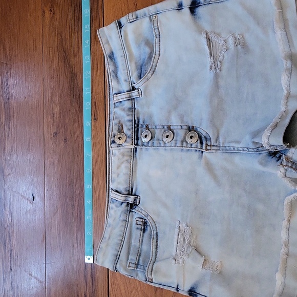 NOBO High Rise Faux Denim Shorts - Picture 4 of 5